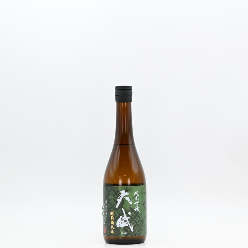 天賦 羽前酒未来 純米吟醸　720ml