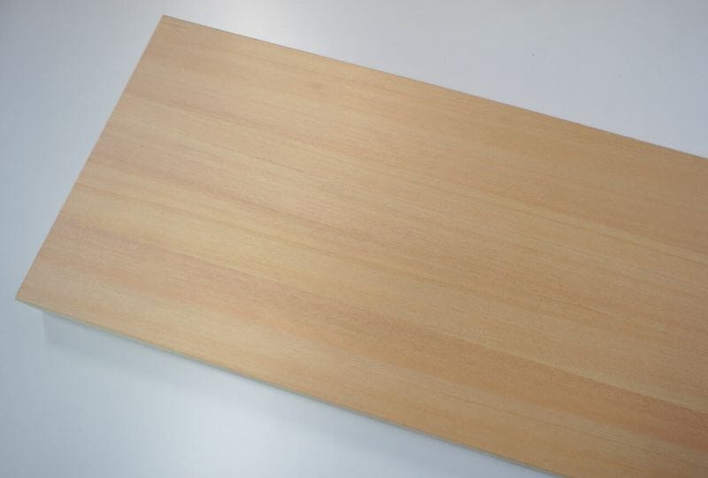 木曽檜（ヒノキ）のまな板イメージ