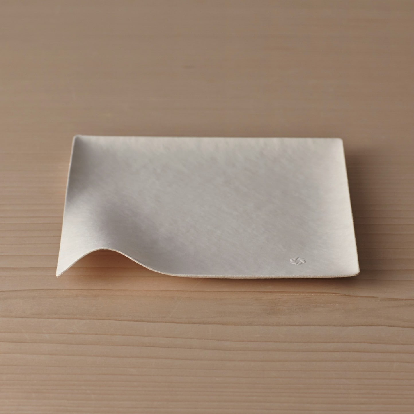 WASARA 角皿（大） DM-001R