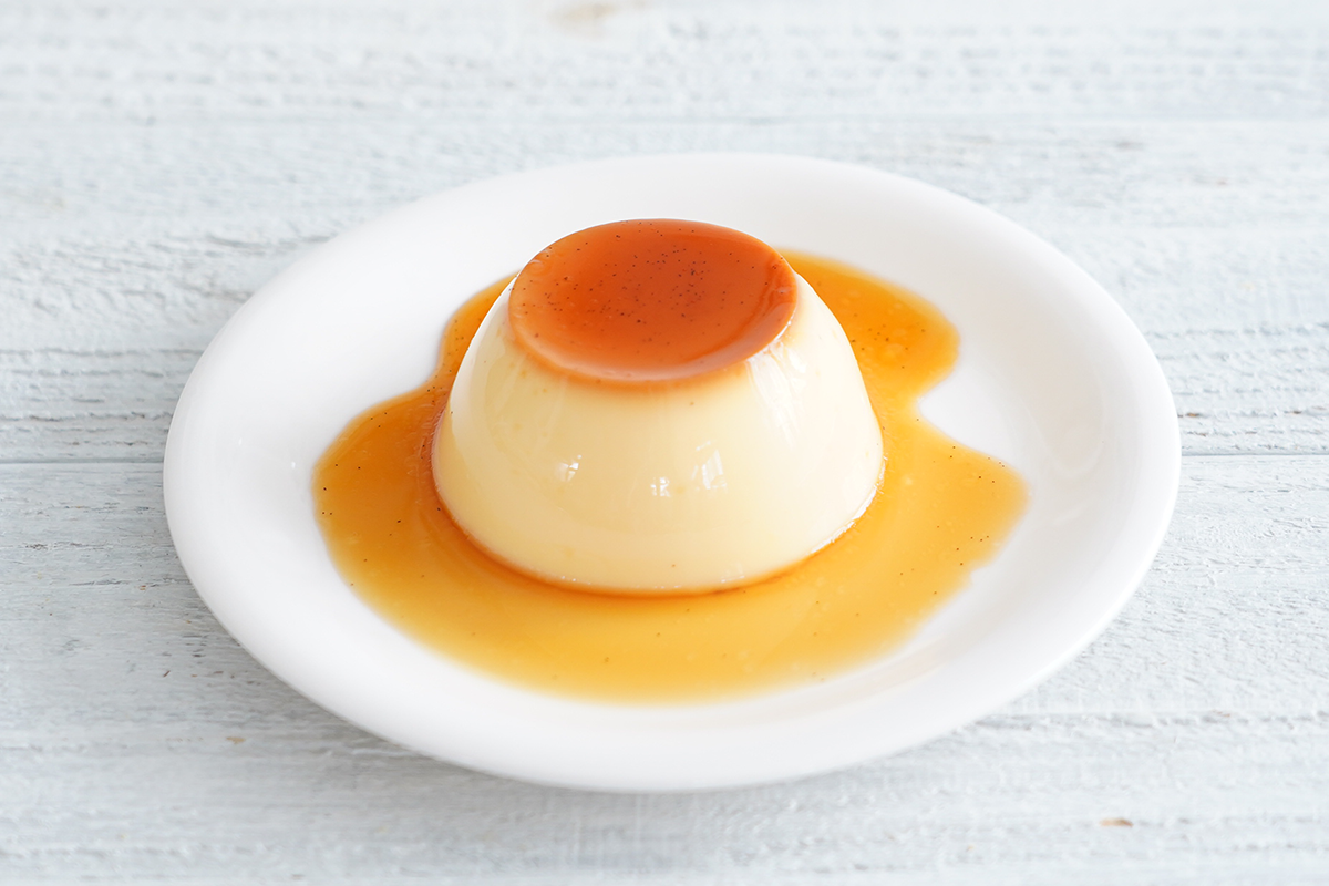 プリンカップの型抜きプリン