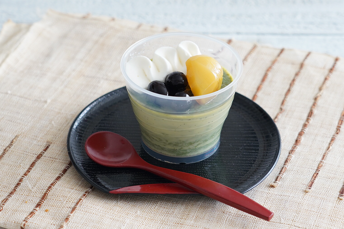 小波カップの抹茶プリン