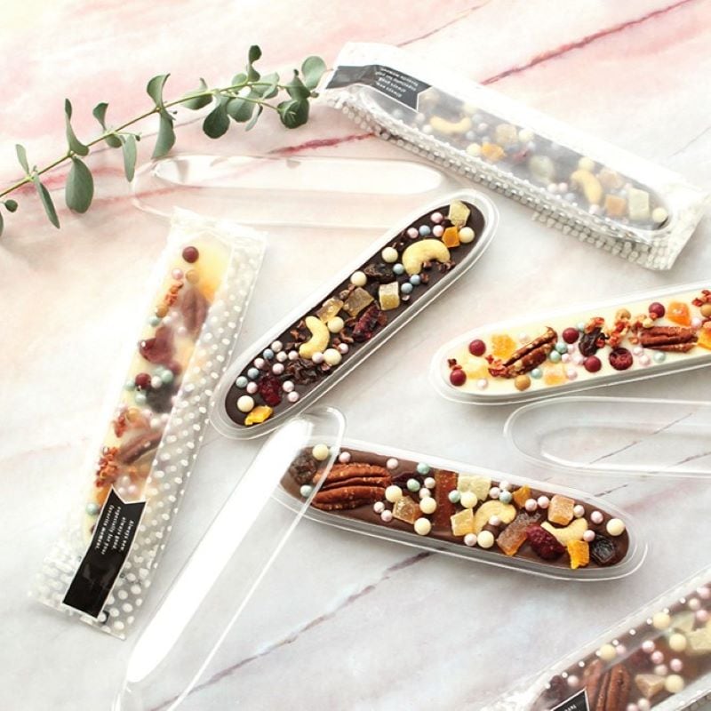 バトンショコラ流し込みチョコ