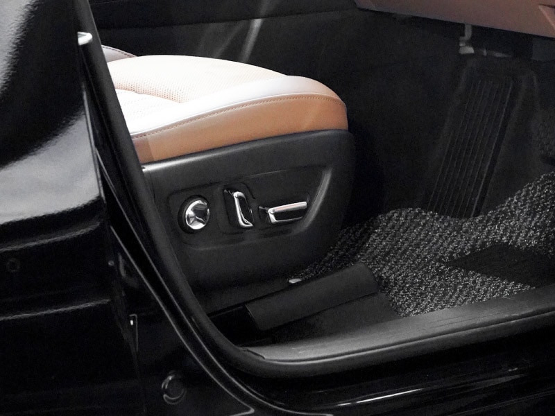 新型CX-5 KM系 パワーシートボタンカバー 左右セット 6P メッキ仕上げ