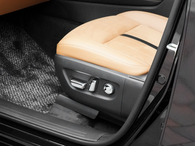 新型CX-5 KM系 パワーシートボタンカバー 左右セット 6P メッキ仕上げ