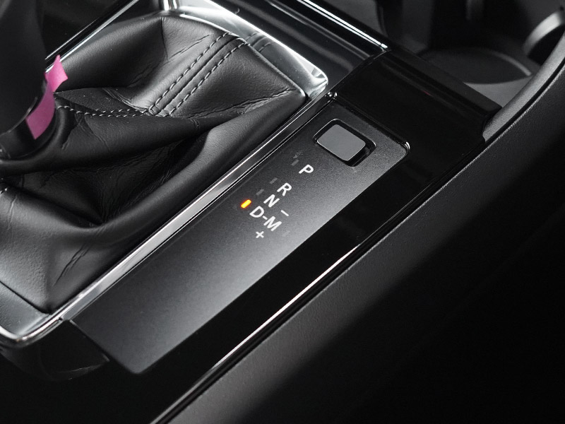 新型CX-5 KM系 シフトベースパネル 1P ピアノブラック 