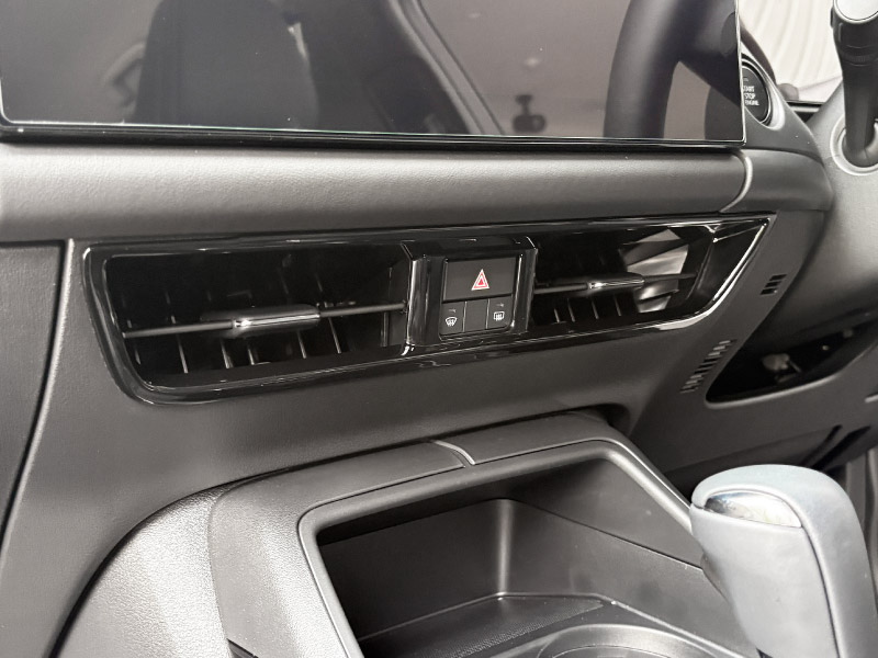 新型CX-5 KM系 センターエアコン吹き出し口パネル 1P ピアノブラック