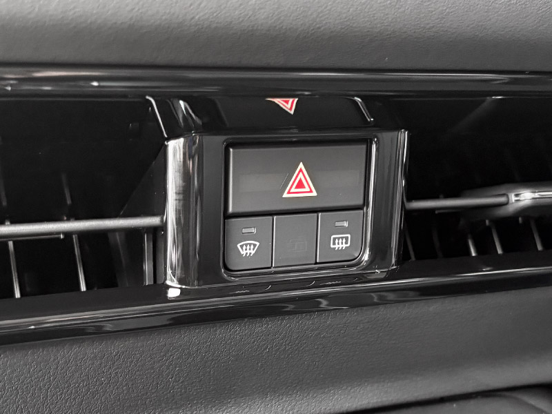 新型CX-5 KM系 センターエアコン吹き出し口パネル 1P ピアノブラック