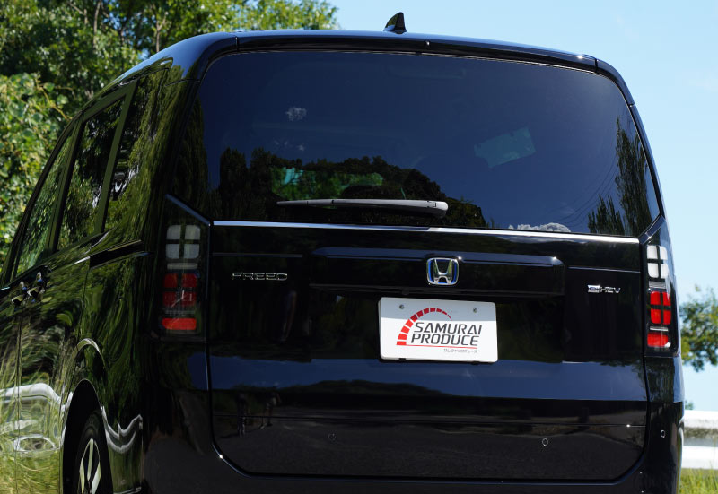 Dorataro様　フリードクロスター　リアガーニッシュ　リアバンパー Dorataro様 フリードクロスター リアガーニッシュ リアバンパー