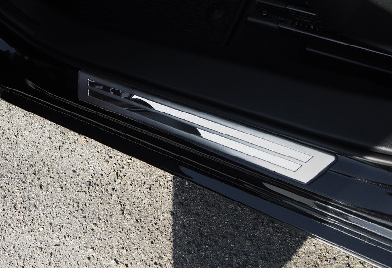 MAZDA3 マツダ3 カスタム 外側スカッフプレート