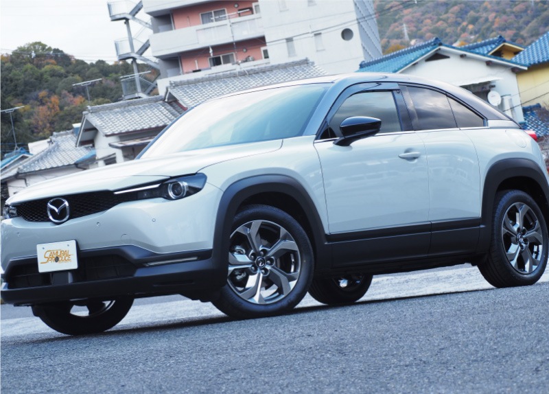 MX-30 ウィンドウトリム 鏡面仕上げ/サテンシルバー 6P