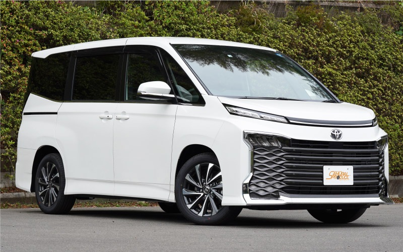 トヨタ　90 ノア.ヴォクシー　ノーマル純正ミラー　左右　新車外し 新型ヴォクシー ノア 90系 サイドミラーガーニッシュ 4P 鏡面仕上げ