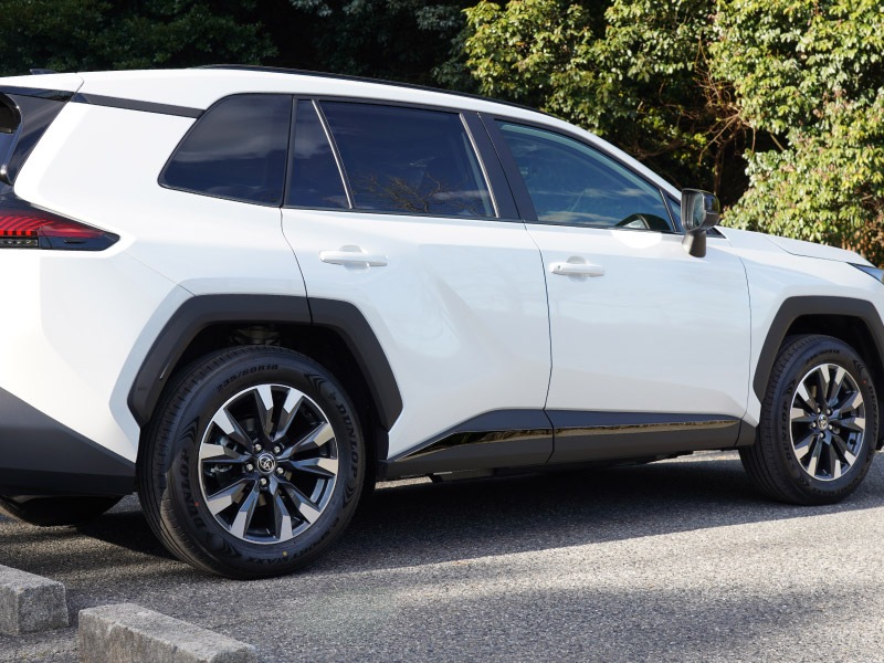 新型RAV4 60系 ウィンドウトリムガーニッシュ ＆ サイドガーニッシュ