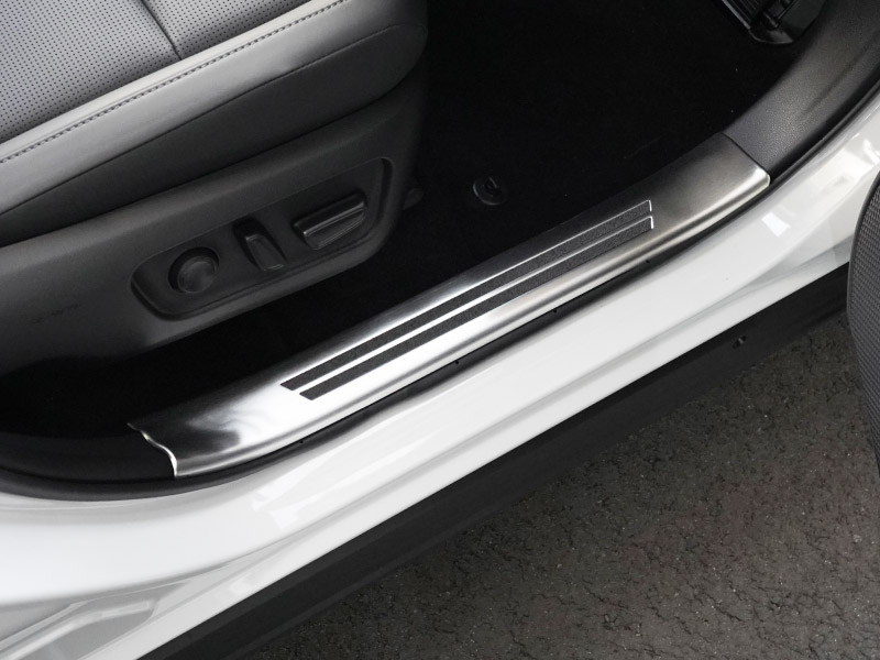 新型RAV4 60系 PHEV専用 スカッフプレート サイドステップ内側