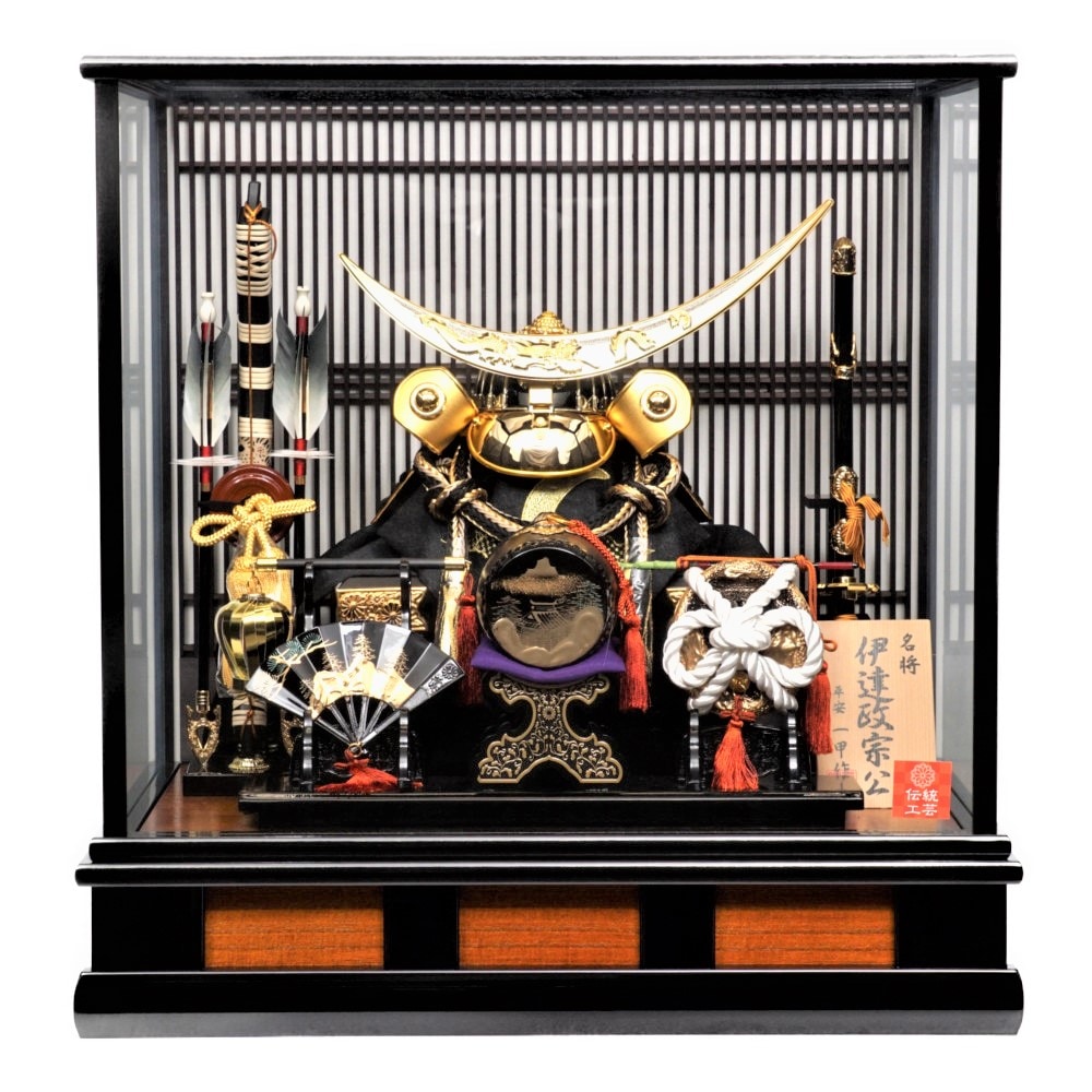 愛宝作　鎌倉　日本人形　男の子　五月人形　ガラスケース入り　こどもの日 愛宝作 鎌倉 日本人形 男の子 五月人形 ガラスケース入り こどもの日