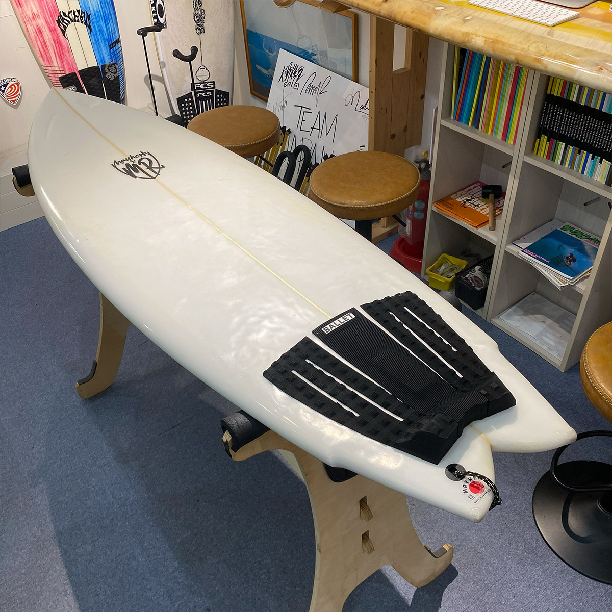 中古ボード サーフボード USED SURFBOARD 【s2505】LOST SURFBOARD