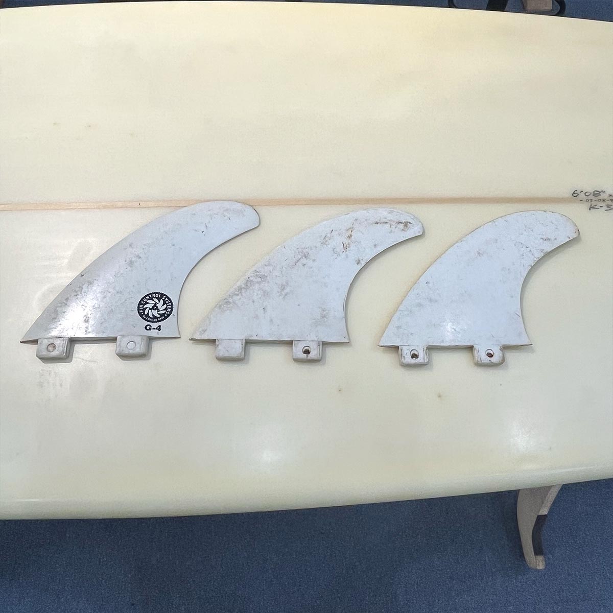 Dick Brewer ディックブルーワー 中古サーフボード 6'08 FCS TRI