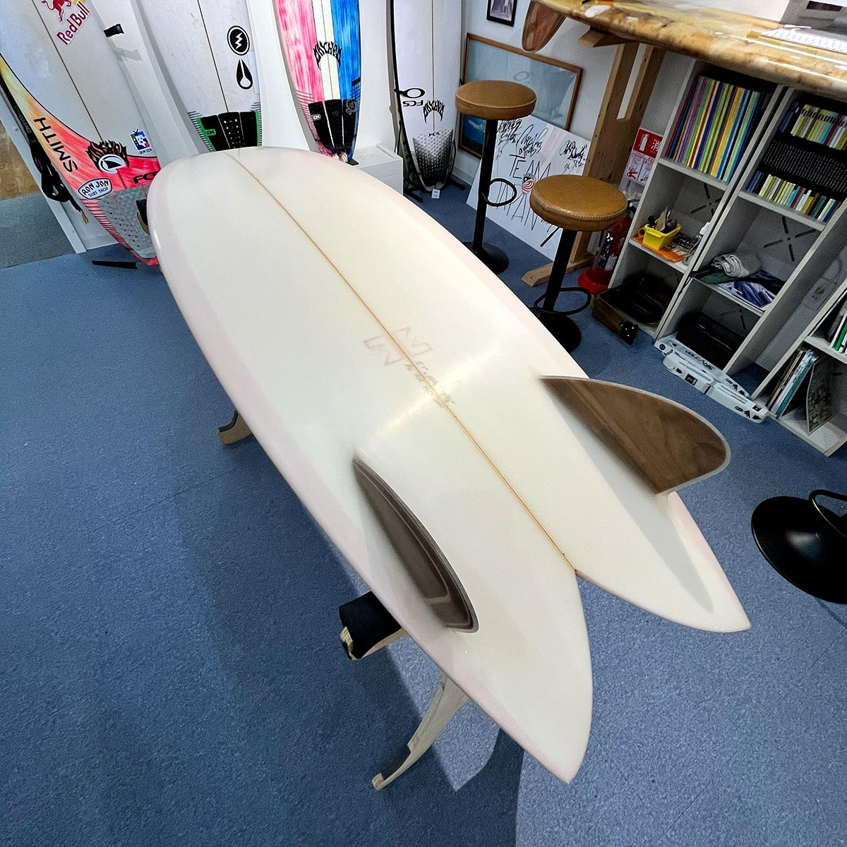 トーマスサーフボード　フィッシュ　5.8 THOMAS SURFBOARD FISH 5'1 中古サーフボード 未使用品 トーマス