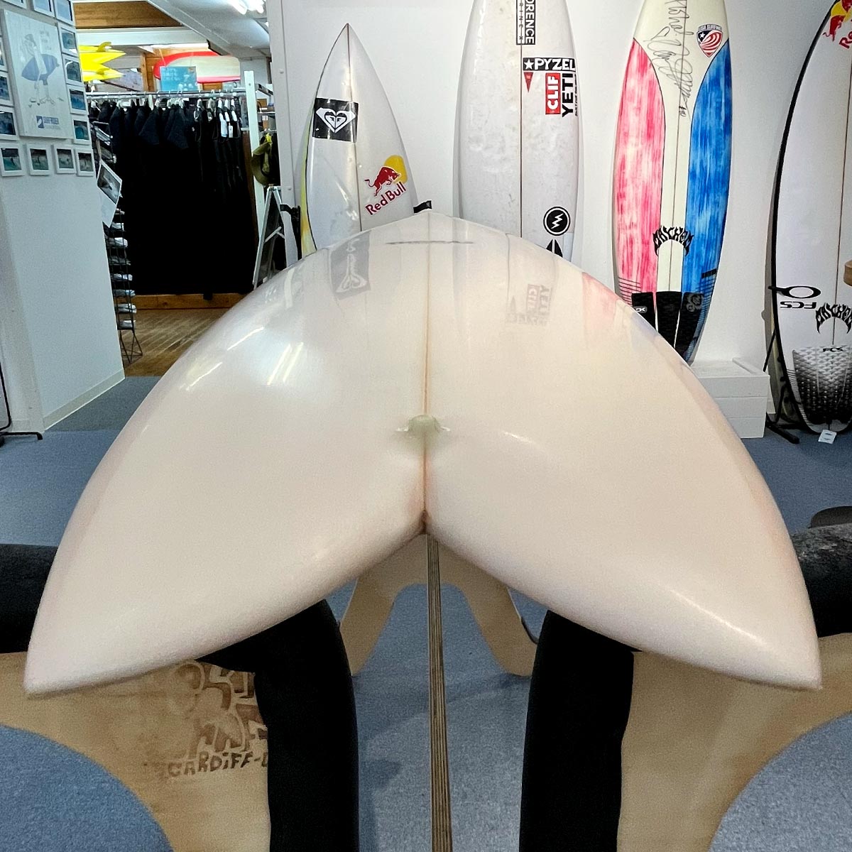 THOMAS SURFBOARD FISH 5'1 中古サーフボード 未使用品 トーマス