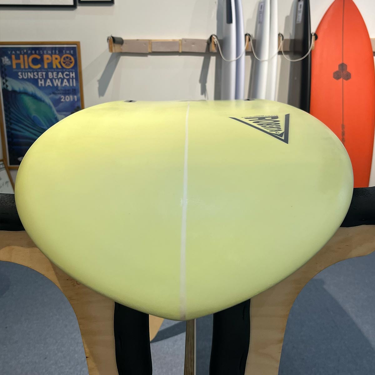 中古サーフボード Roberts FLOATY 4'10 1/2 27.5L futures TRI