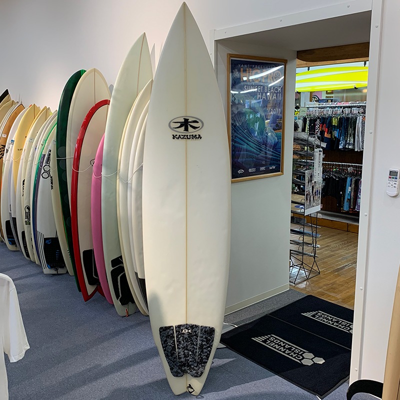 中古サーフボード USED SURFBOARD KAZUMA【used83】 7'0x19'1/2x2'1/2 ミッドレングス  -ジャックオーシャンスポーツ