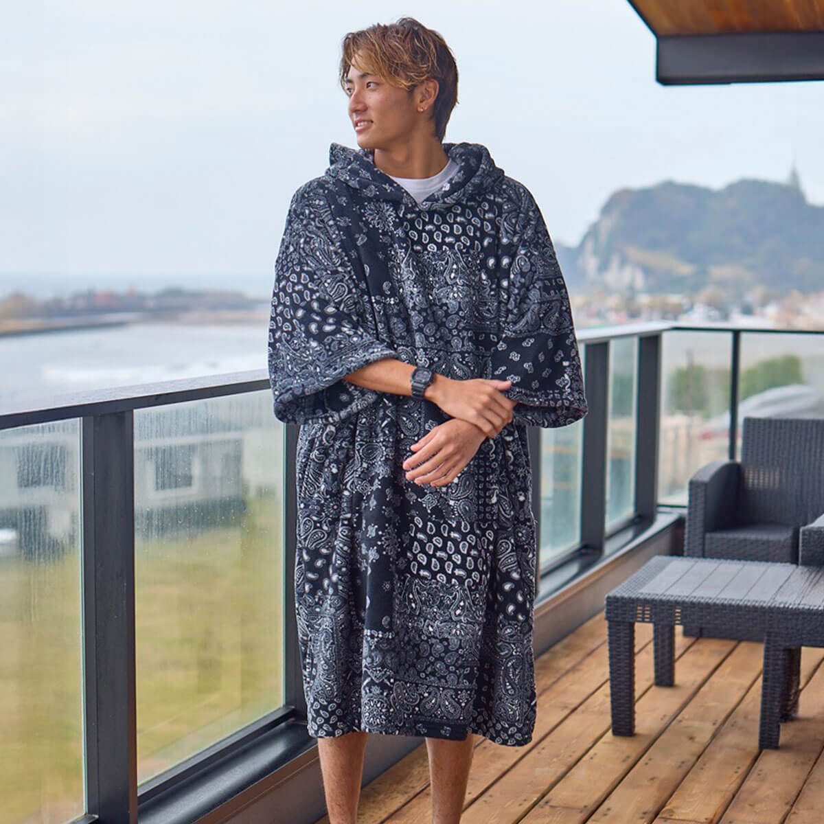 TOOLS TLS サーフポンチョ マイクロファイバー ペイズリー SOLID コラボ