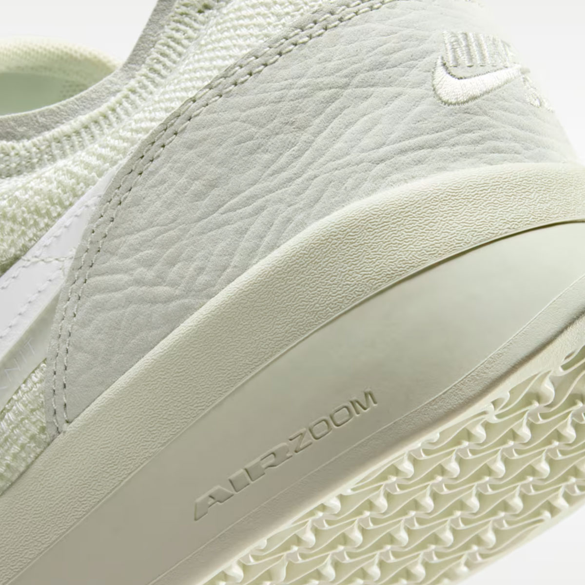 NIKE SB PS8 ���åѡ��Ǻ�ǥ��ơ���