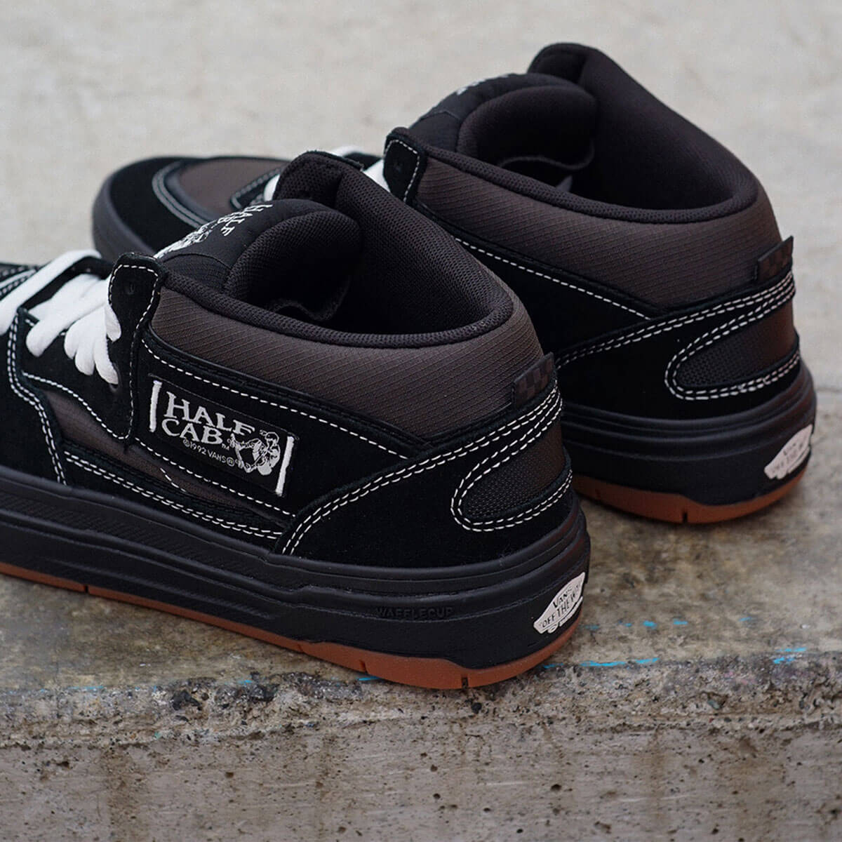VANS Half Cab 26.5 ハーフキャブ ハーフキャブ(Half Cab)/Vans 人気の新作/中古通販【スニーカー