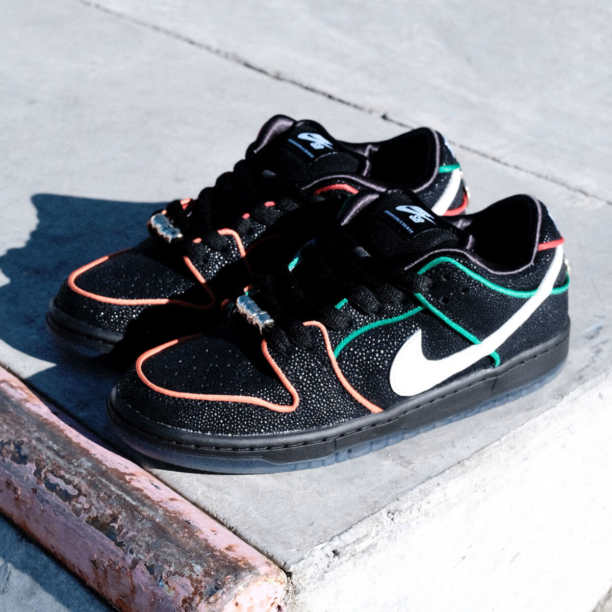 NIKE SB ナイキSB Bronx Girls Skate × DUNK LOW PRO QS ダンク ロー