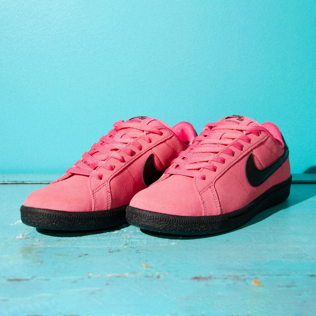 NIKE SB ZOOM TENNIS CLASSIC WCP IQ8394-600 ナイキSB ズーム テニス
