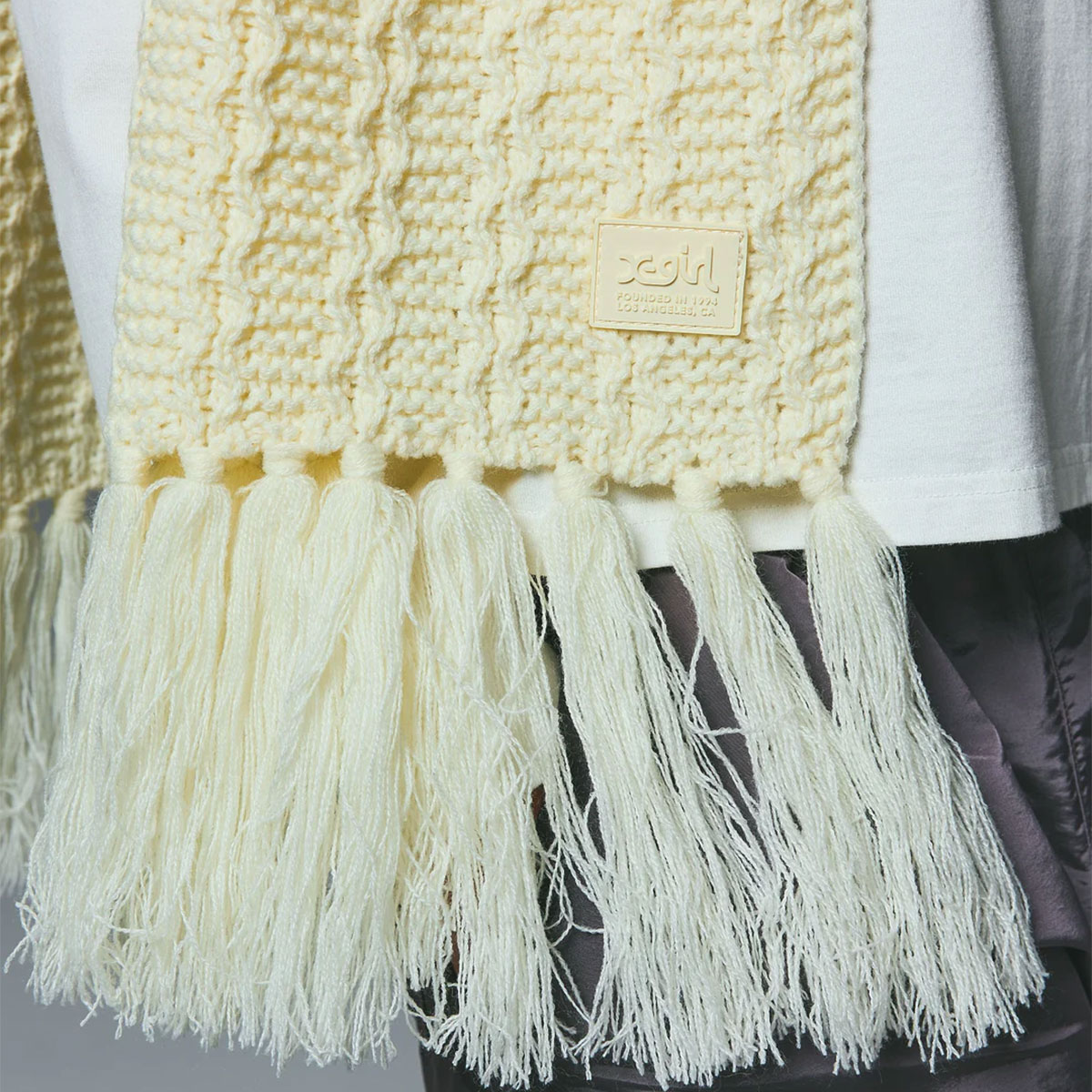 未使用級✨プランシー PADDLE SCARF パドル スカーフ マフラー 未使用級✨プランシー PADDLE SCARF パドル スカーフ マフラー 未使用