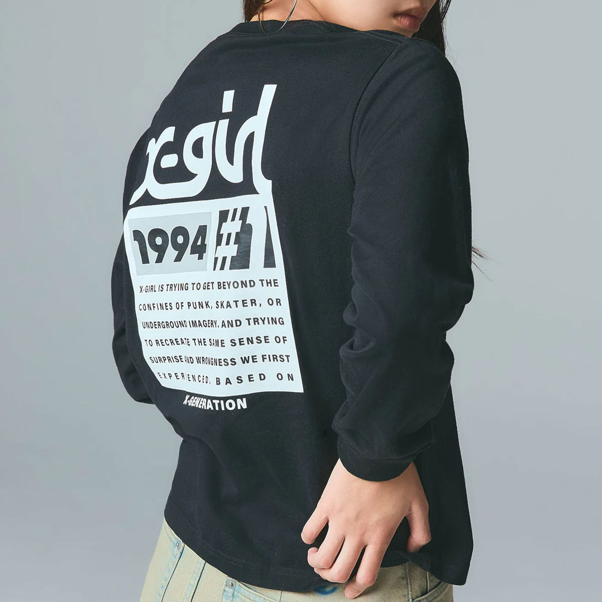 x-girl グラフィック長袖Tシャツ ホワイト/ブラック x-girl グラフィック長袖Tシャツ ホワイト/ブラック