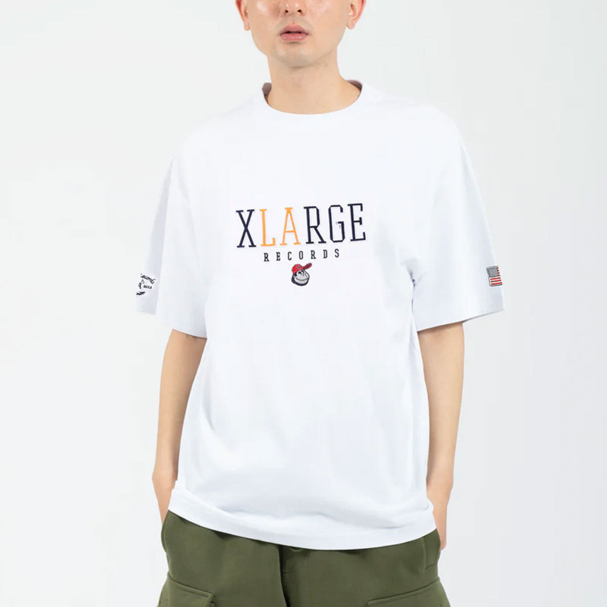 【人気デザイン】エクストララージ☆ワンポイント刺繍ロゴ　ポケット　半袖Tシャツ