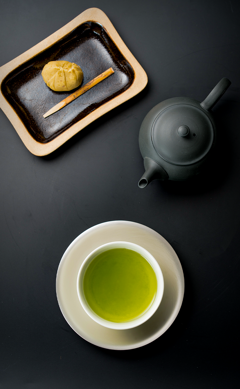 歴史と伝統が香る自慢の高級煎茶