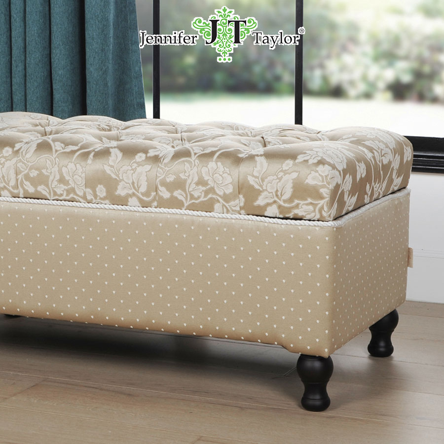 ジェニファーテイラー Jennifer Taylor  Heirloom