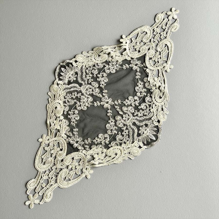 フレンチレース☆テーブルセンター