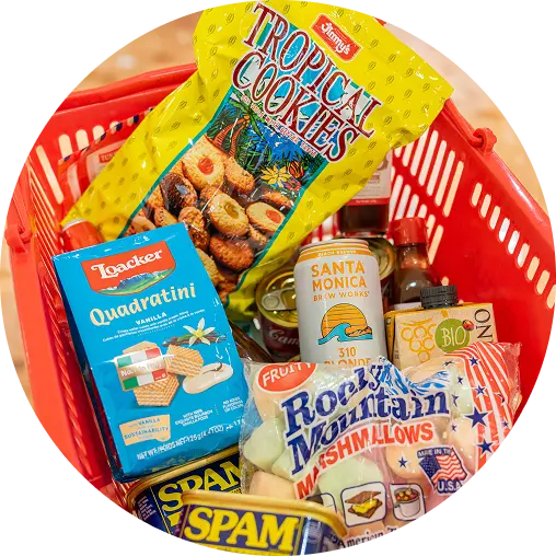 お菓子から日用品まで