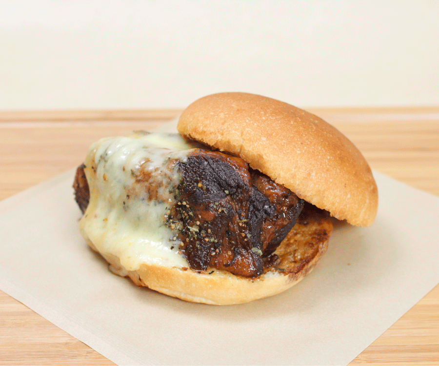 とろ煮バーガー