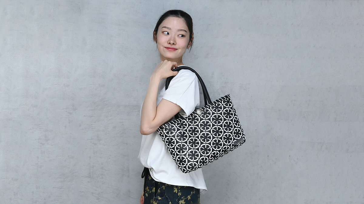 BLACK×WHITE