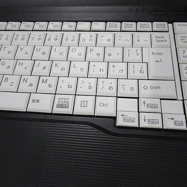 富士通 LIFEBOOK A5510/DX(1406597)【Win11 64bit】【webカメラ】【HDMI端子】【テンキー付】【Core i5 10210U】