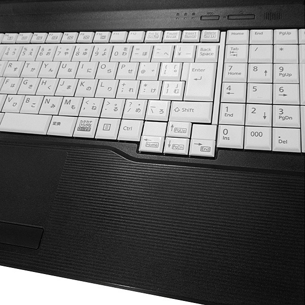 富士通 LIFEBOOK A5510/DX(1406602)【Win11 64bit】【webカメラ】【HDMI端子】【テンキー付】【Core i5 10210U】