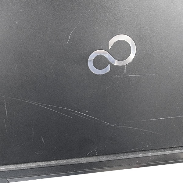 �x�m�� LIFEBOOK A748/V�i1406697�j�yWin11 64bit�z�yHDMI�[�q�z�y�ݷ��t�z�yCore i5 8350U�z�y���8GB�z�yS
