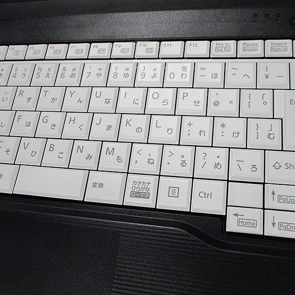富士通 LIFEBOOK A5511/HX(1406768)【訳あり品】【Win11 64bit】【HDMI端子】【テンキー付】【Core i3 1125G4