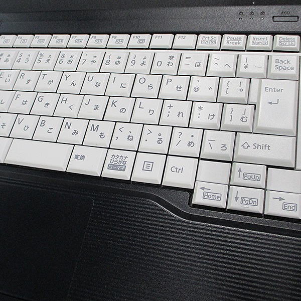 �x�m�� LIFEBOOK A748/TX�i1406870�j�yWin11 64bit�z�yHDMI�[�q�z�y�ݷ��t�z�yCore i5 8250U�z�y���16GB�z