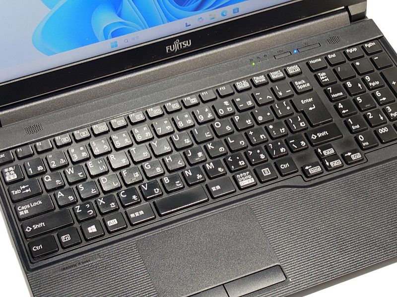 �x�m�� LIFEBOOK A579/A�i20006535�j���yWin11 64bit�z�yCore i5 8365U�z�y���8GB�z�ySSD250GB�z�yW-LAN�z