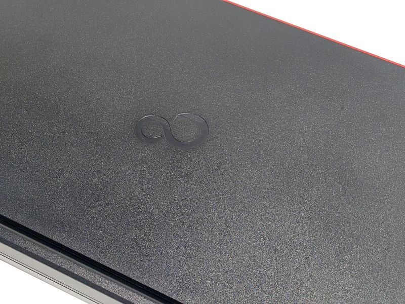 �x�m�� LIFEBOOK A5510/FX�i20006900�j�yWin11 64bit�z�yCore i5 10210U�z�y���8GB�z�ySSD240GB�z�yW-LAN�z