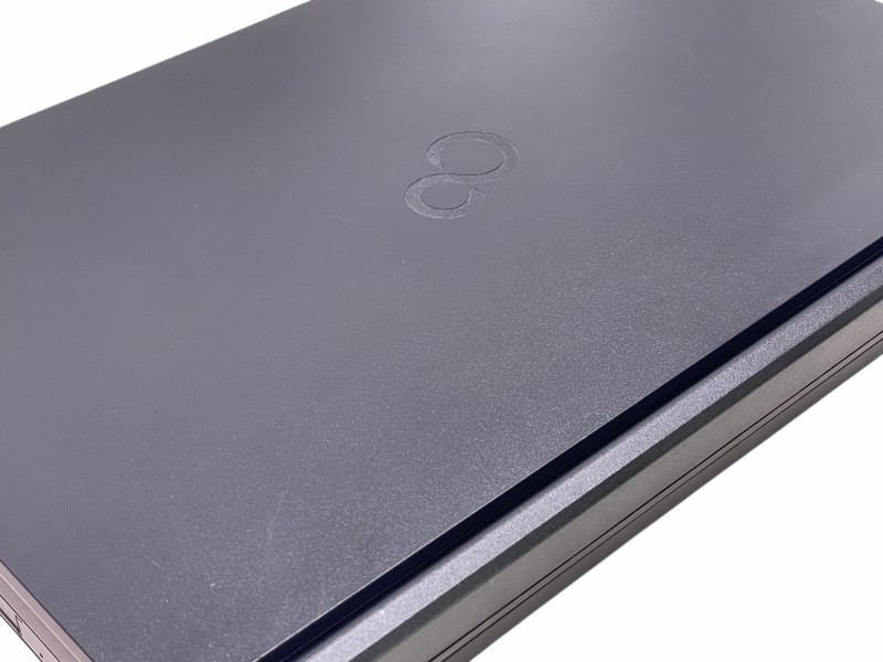 富士通 LIFEBOOK A579/A(4020798)【Win11 64bit】【HDMI端子】【テンキー付】【Core i3 8145U】【メモリ8GB】【S