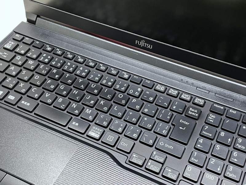 �x�m�� LIFEBOOK A5510/E�i4021026�j�yWin11 64bit�z�y�ݷ��t�z�y���8GB�z�ySSD128GB�z�yDVD-ROM�z�y���k��