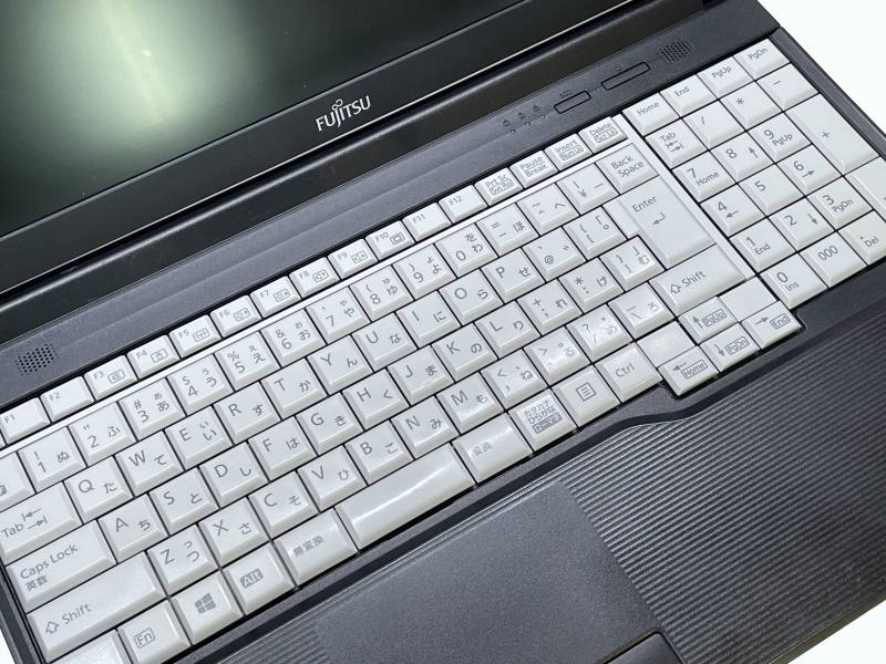 �x�m�� LIFEBOOK A579/B�i4021065�j���yWin11 64bit�z�yweb��ׁz�y�ݷ��t�z�yCore i3 8145U�z�y���8GB�z�yS