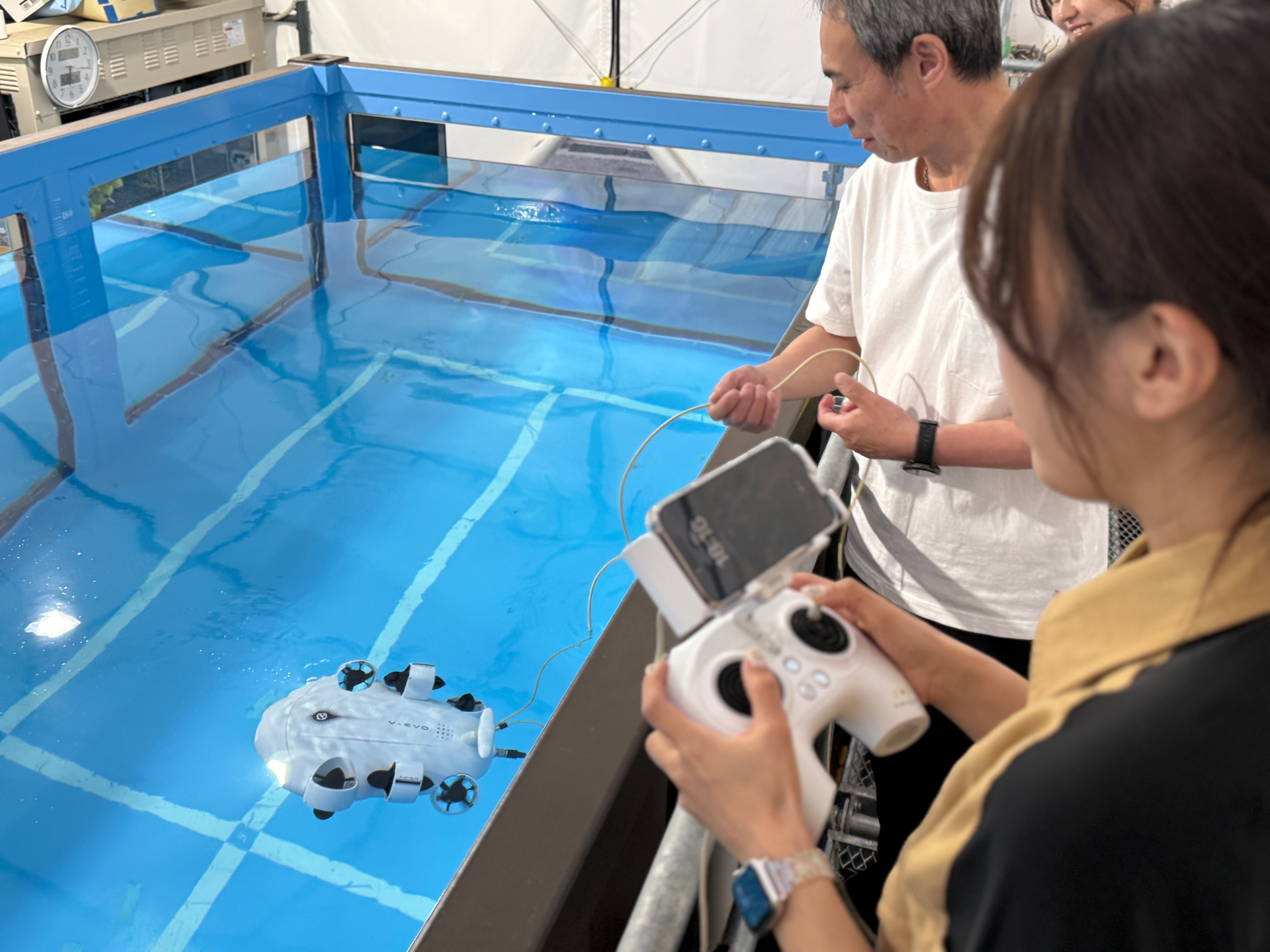 安全潜航操縦士認定講習の様子