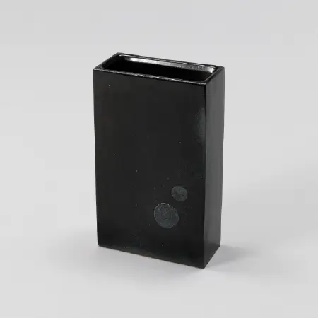 KH-13　横長方形型